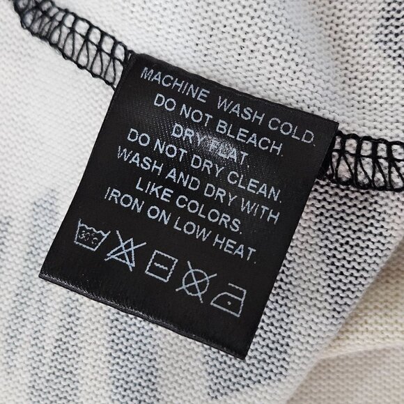 Vintage Poncho XL Y2k Mod Faux Suede Fringe Woman Graphic B&W Artsy Art To Wear - Picture 6 of 10